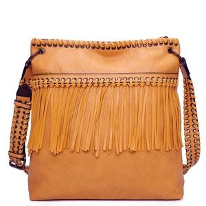 🌻NWT! Large Fringe Crossbody